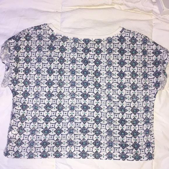 Flower Pattern Crop Top - Picture 2 of 2